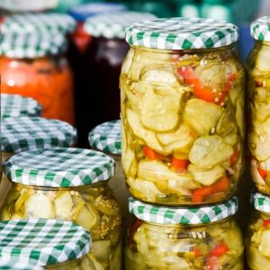 salatka-szwedzka-do-sloikow-na-zime