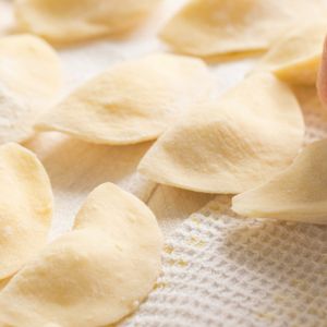 ciasto-na-pierogi-z-maslanka