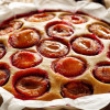 puszyste-ciasto-ze-sliwkami